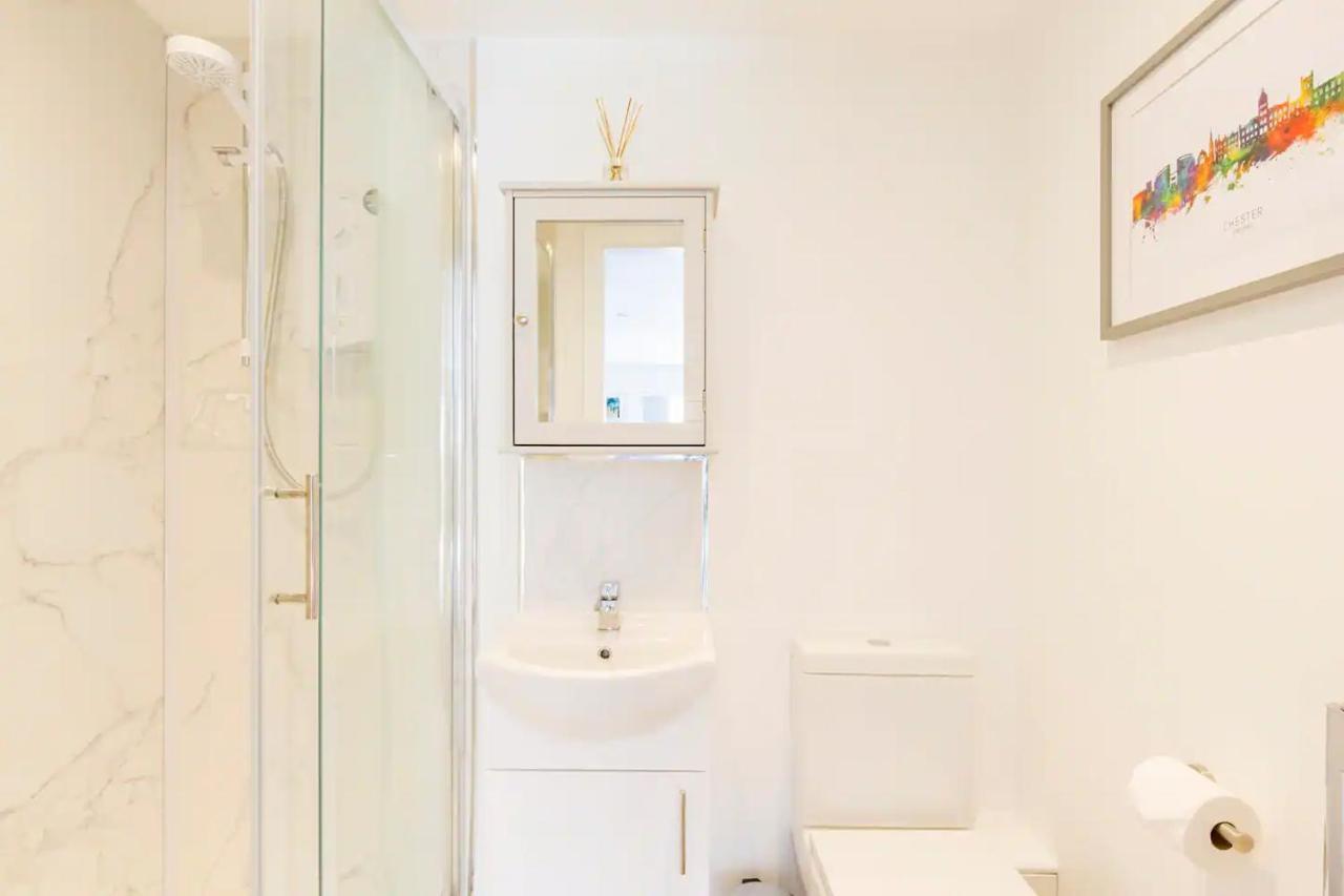 Charming Chester Studio With Private Garden & Free Parking Buitenkant foto