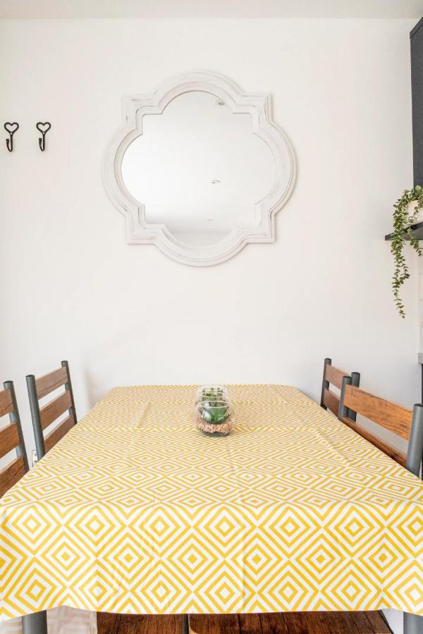 Charming Chester Studio With Private Garden & Free Parking Buitenkant foto